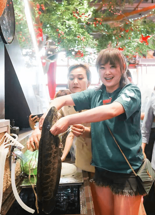 土房子怪味魚第四家直營店開門迎客396.png